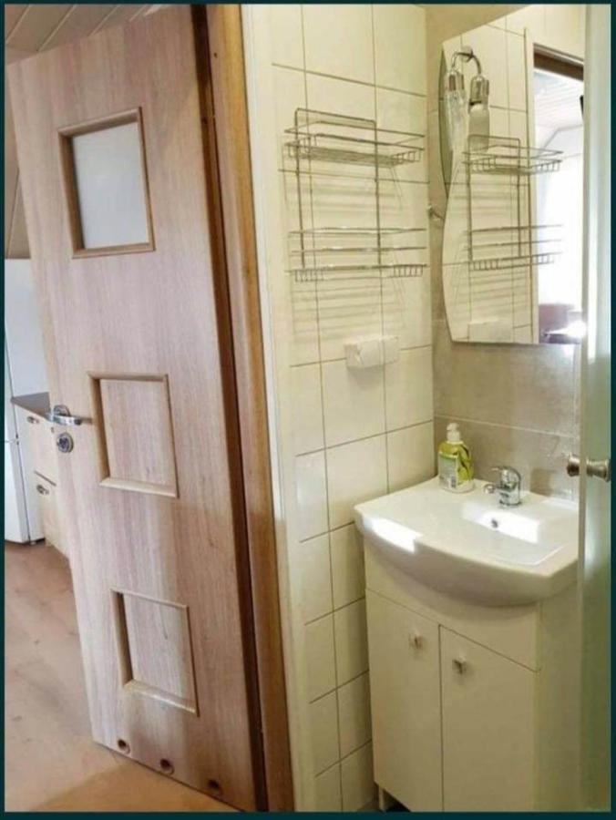 Mieszkanie B Lowiczki Zator Bagian luar foto